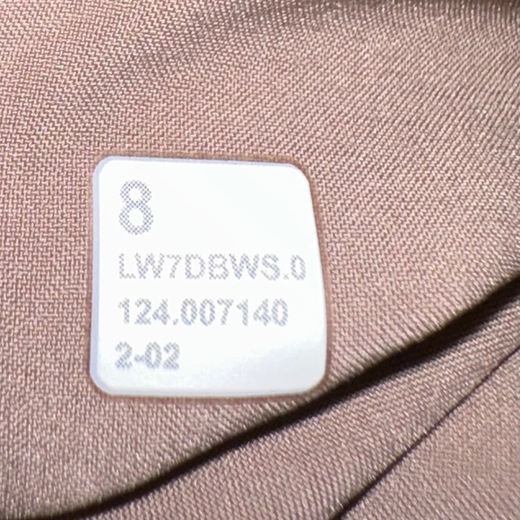 Lululemon Utilitech Shorts 8 Taupe - Picture 5 of 6